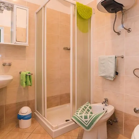 Guest house Punta Viktory *