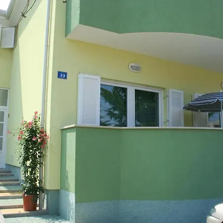 Punta Viktory Πανσιόν 3*